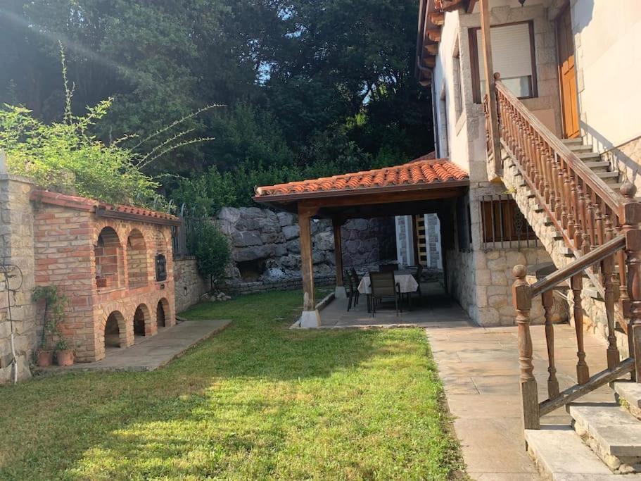 Casa Con Amplio Jardin En Pechon Βίλα Εξωτερικό φωτογραφία